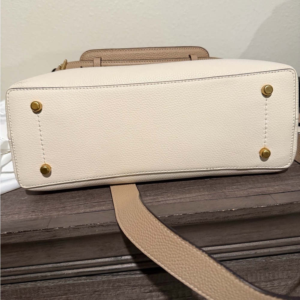 Coach Willow Shoulder Bag in Colorblock - Picture 6 of 7
